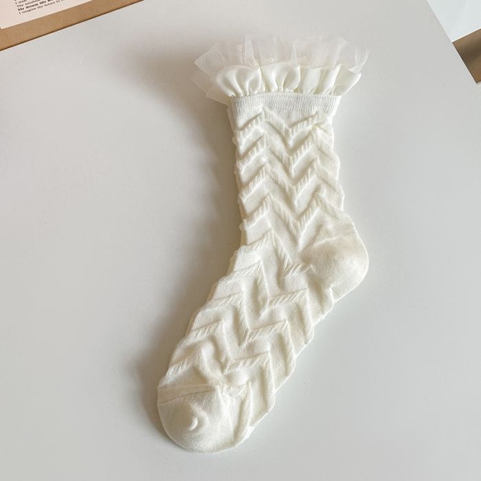 Ruffle Top Textured Socks