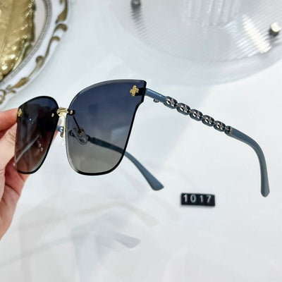 Rimless Square Sunglasses with Clover Chain Detail